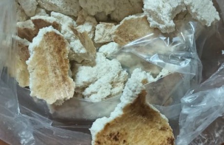 Cám dừa trắng dạng miếng